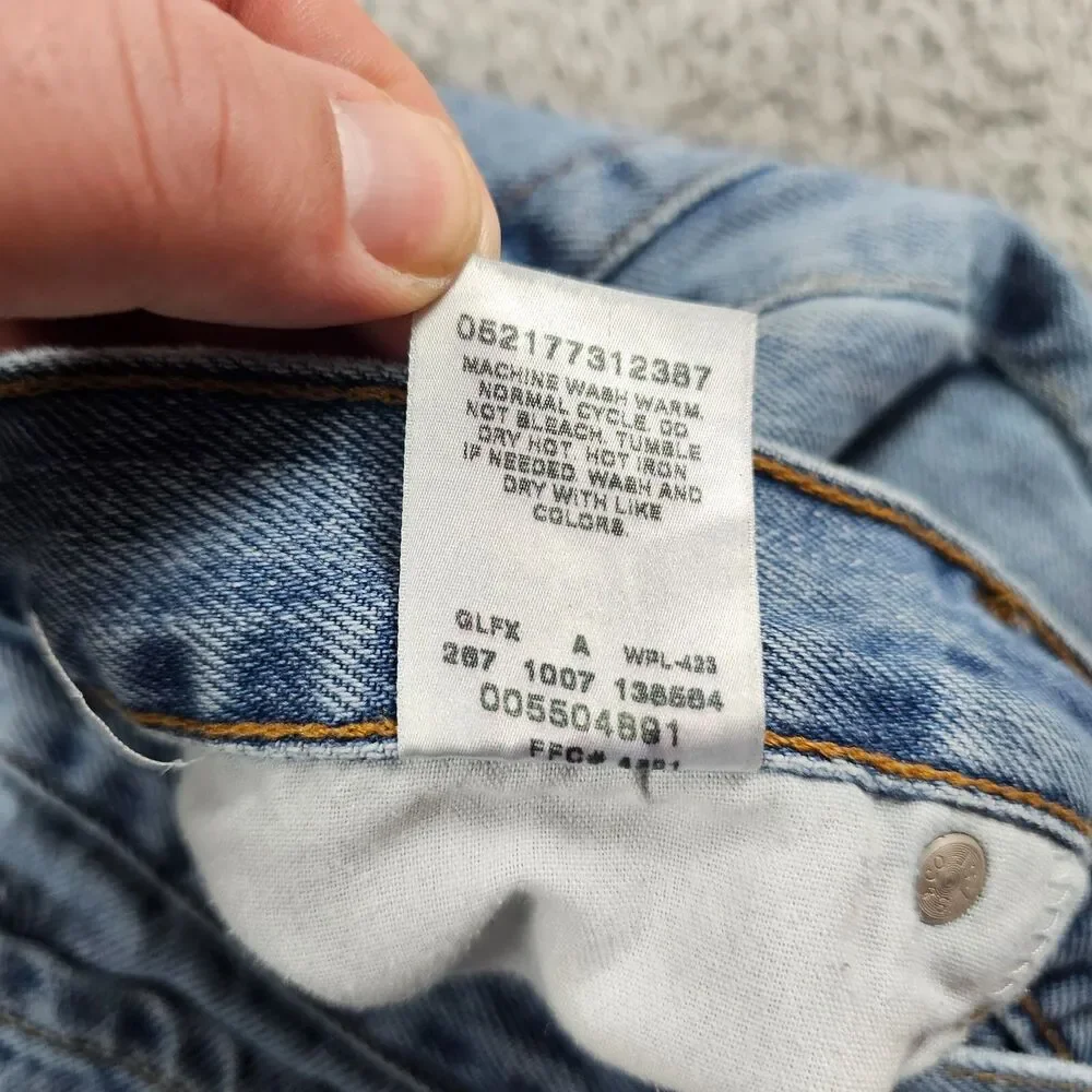 Levis 550 Jean Mens 33x32 Relaxed Straight Light Wash Grunge Cowboy Skater Work